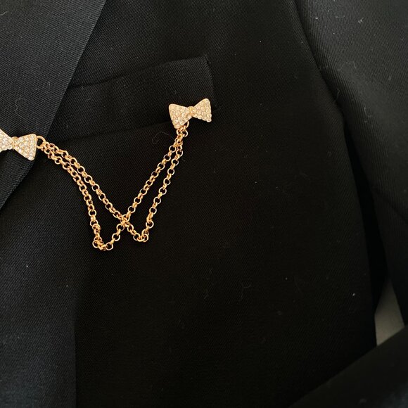 Collar Pin-NEW-Crystal Bow Tie Clip Brooch - Picture 4 of 4